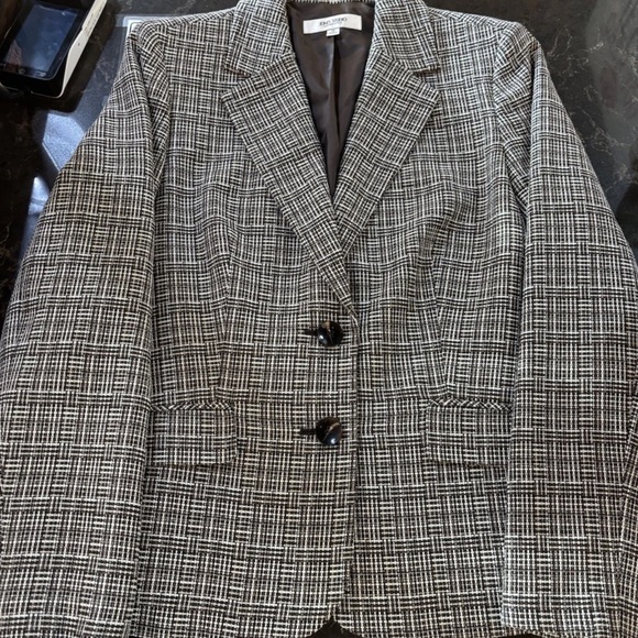 JONES STUDIO CHOCOLATE TWEED 2 BUTTON BLAZER SIZE 14 CLASSIC COLLARED - Picture 2 of 12